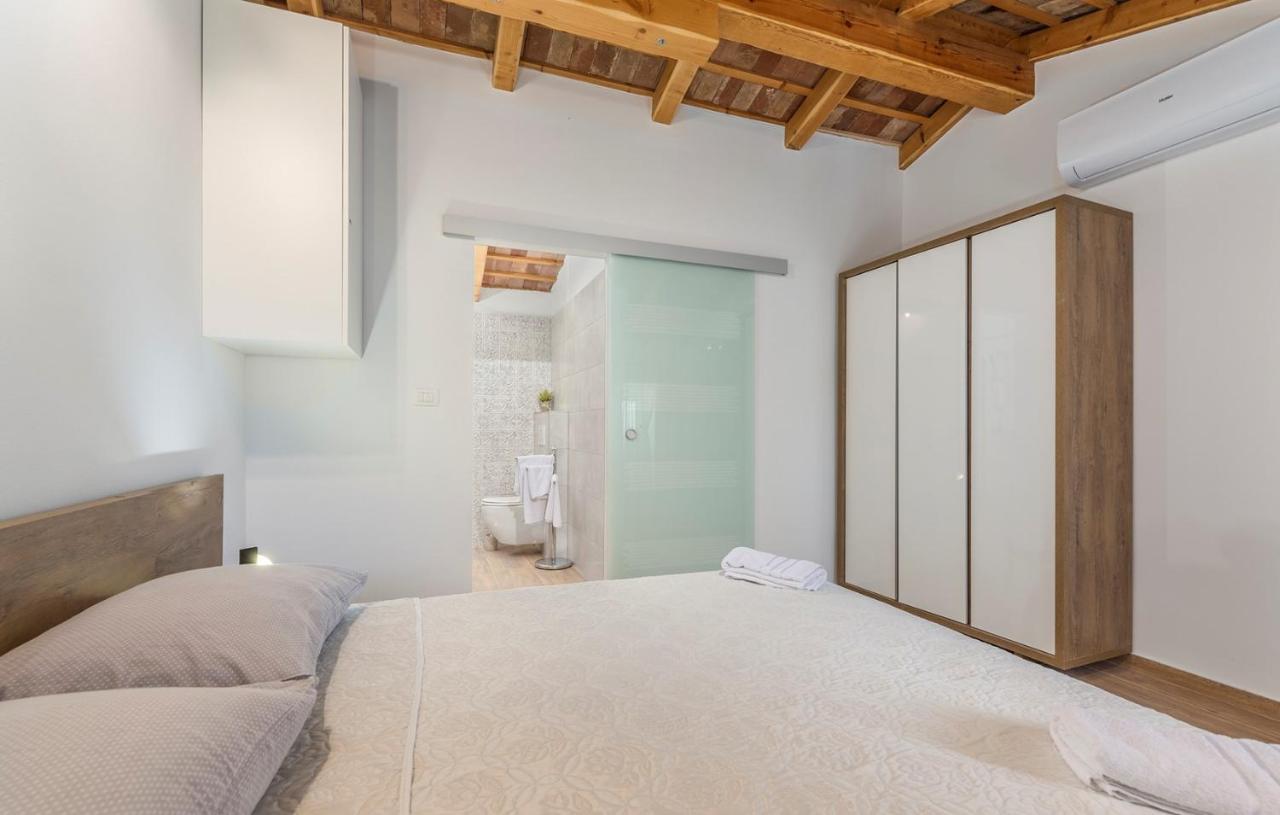 Beautiful Stone House - Villa Parentium With Private Pool Dračevac المظهر الخارجي الصورة